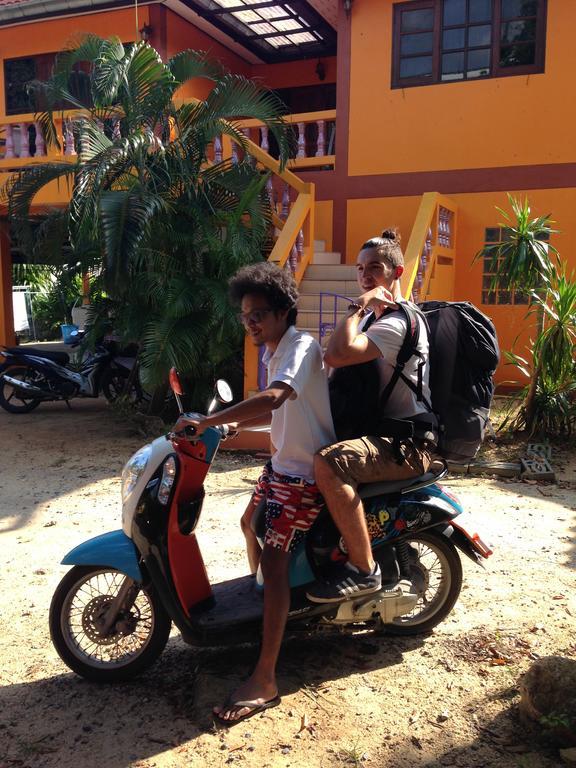 Samui Poshtel Vandrarhem Koh Samui Exteriör bild