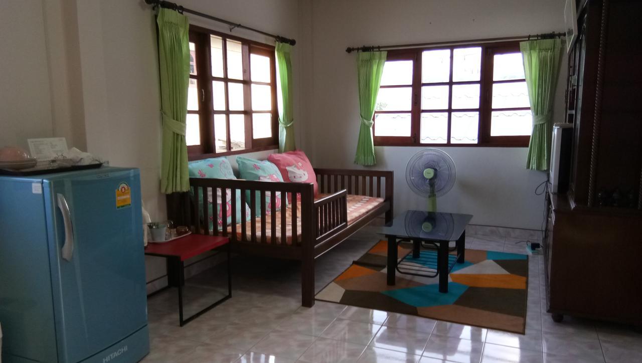 Samui Poshtel Vandrarhem Koh Samui Exteriör bild